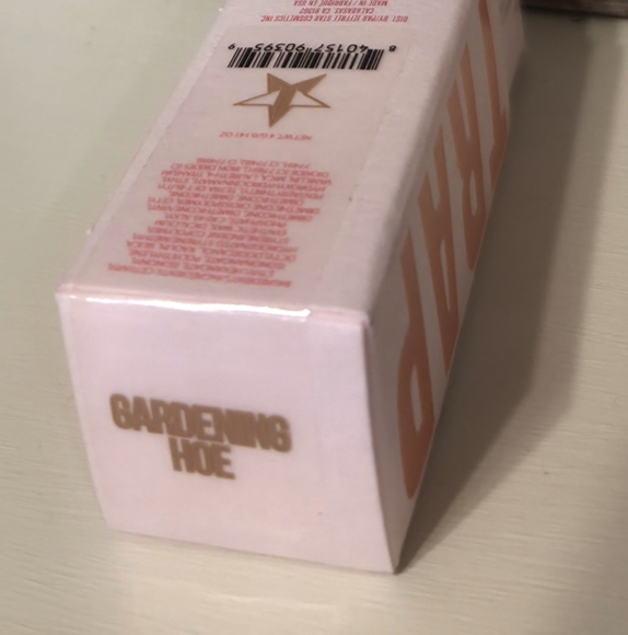 Jeffree Star Gardening Lipstick Velvety Finish - Picture 6 of 7